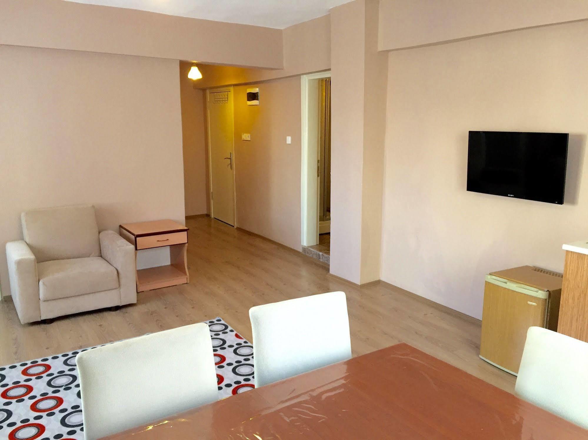 Elit Apartments And Suites Çorlu Kültér fotó